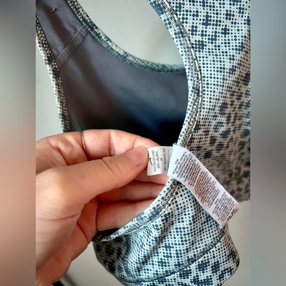 3 Bundle Nike / Dry Fit & Reg / Sports Bra / M - Picture 9 of 14